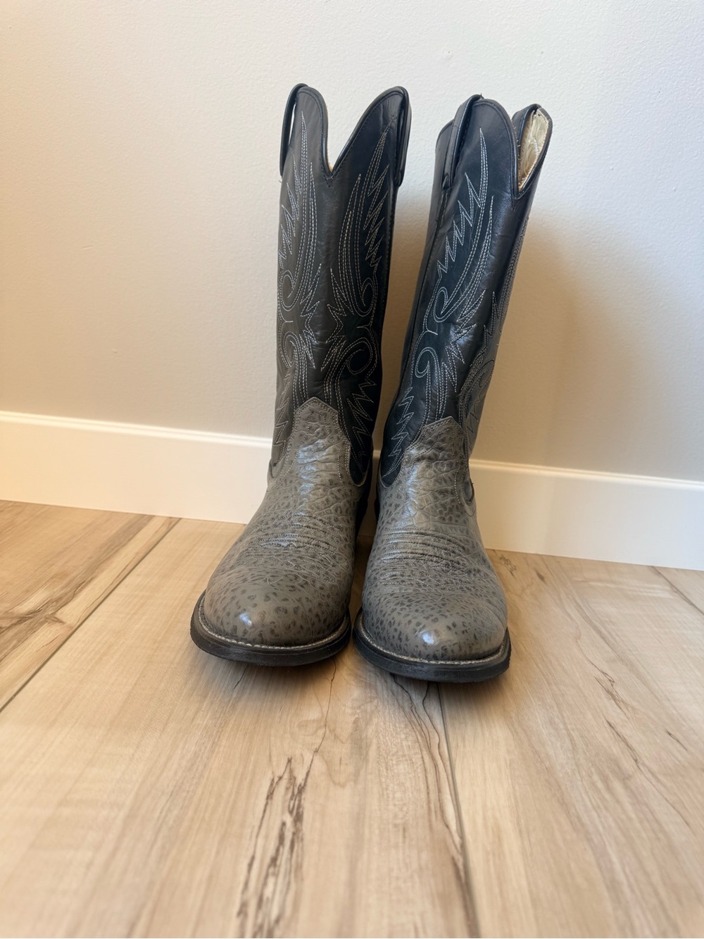Double H Black & Gray Men’s Western Cowboy Boots Size 10.5
